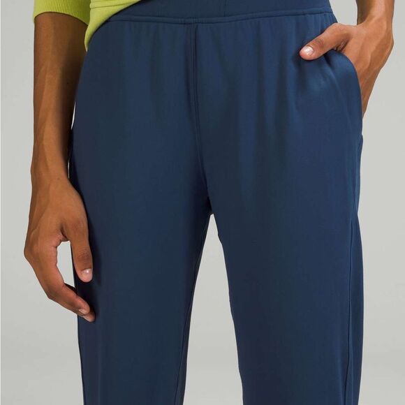 Lululemon Ready to Rulu jogger - Picture 4 of 16